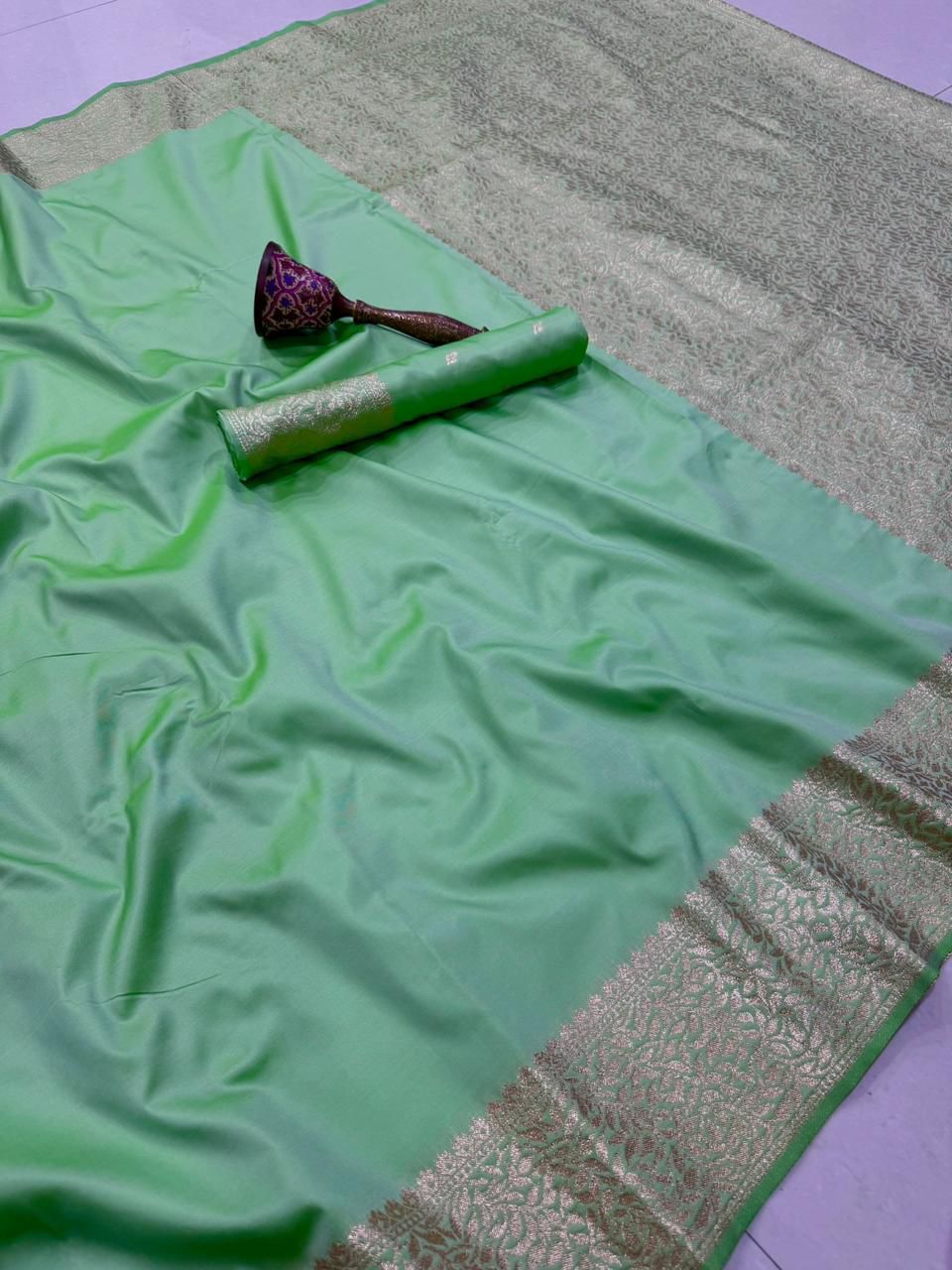 Banarasi Soft Silk Saree with Gold Zari Weaving & Rich Pallu - APBSSG8