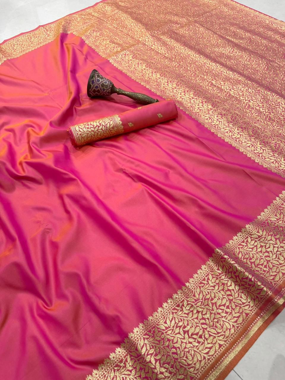 Banarasi Soft Silk Saree with Gold Zari Weaving & Rich Pallu - APBSDP1