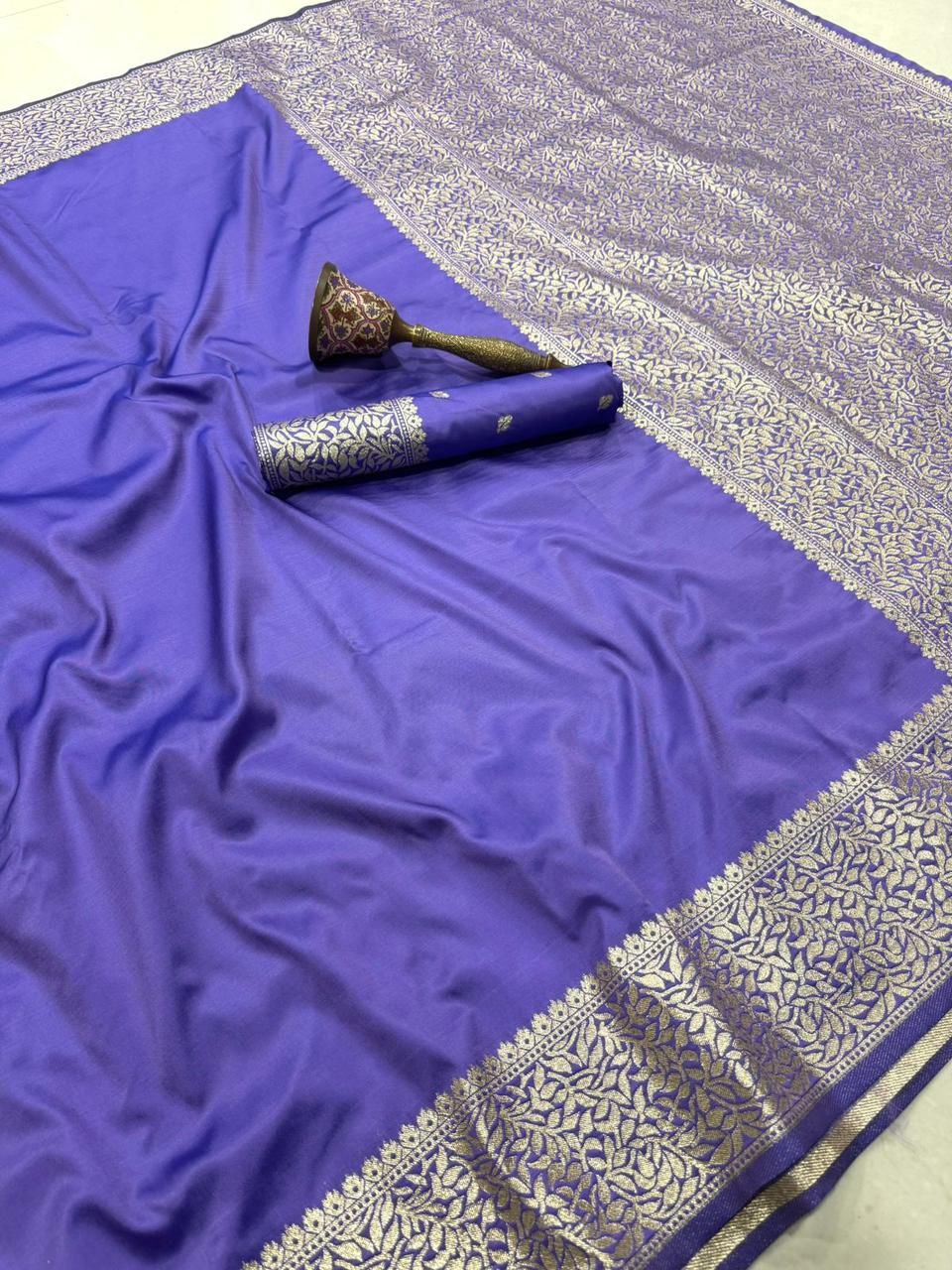 Banarasi Soft Silk Saree with Gold Zari Weaving & Rich Pallu - APBSL11