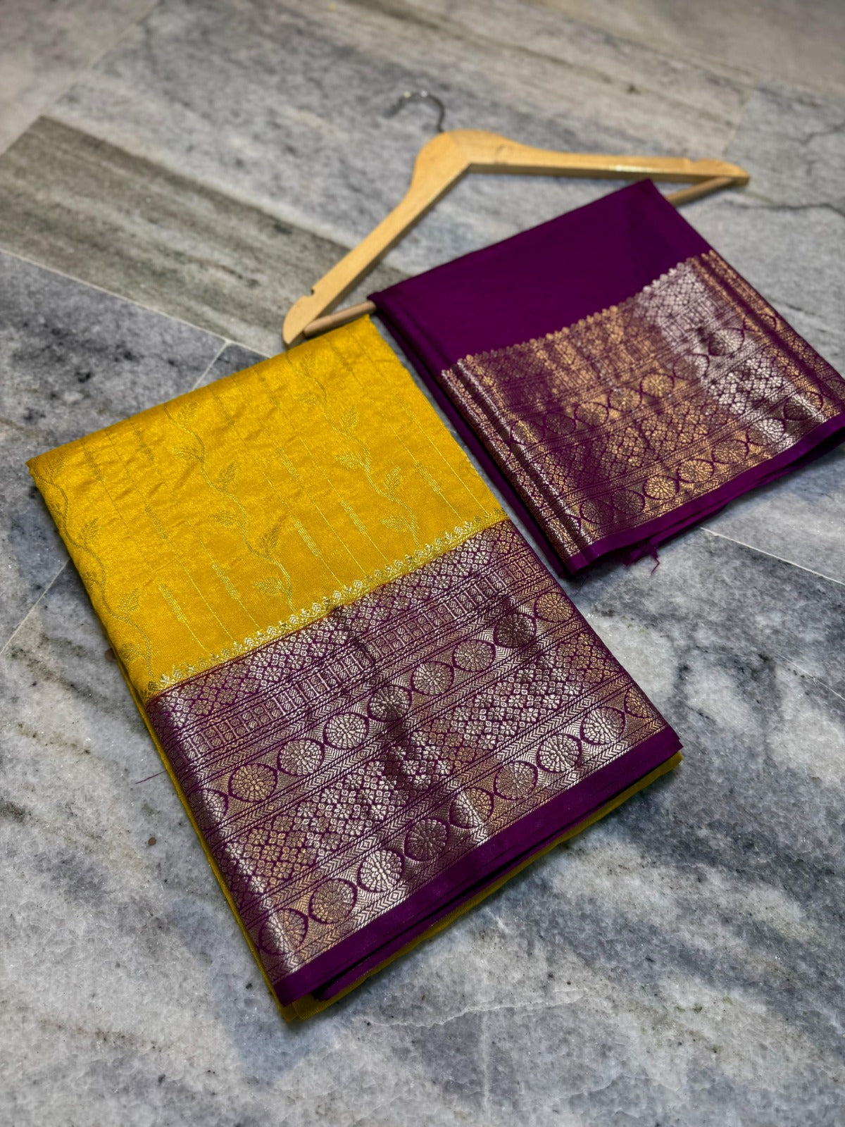 Banarasi Semi-Chiffon Silk Saree Gold Zari Ada Weaving - BSCYM1