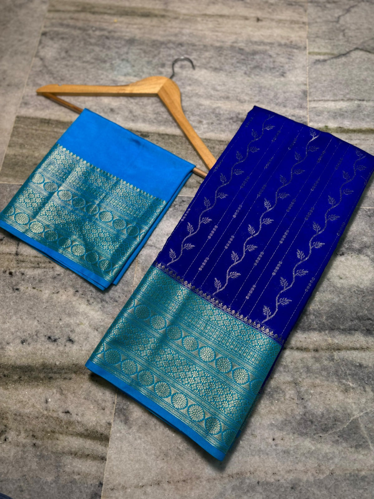 Banarasi Semi-Chiffon Silk Saree Gold Zari Ada Weaving - BSCRRB5