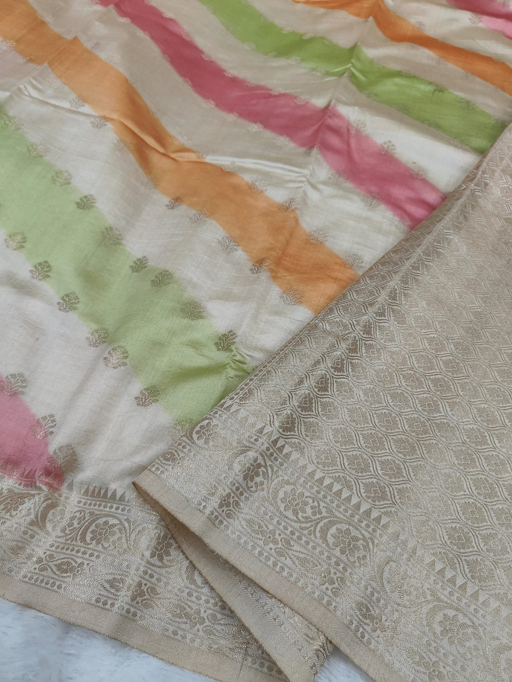 Pure Banarasi Mulberry Chiniya Silk Saree Silkmark Certified - AKMC009