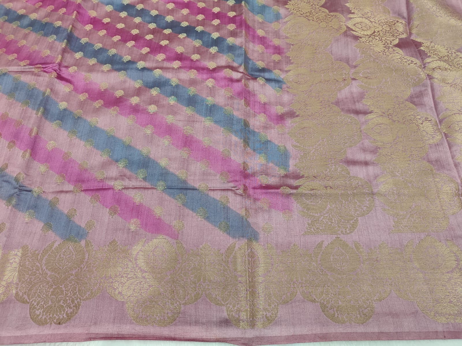 Pure Banarasi Mulberry Chiniya Silk Saree Silkmark Certified - AKMC012