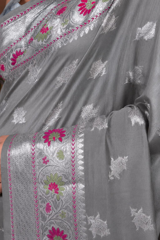 Banarasi Raw Mango Silk Saree with Mina Buta Design - BRMSMBG42